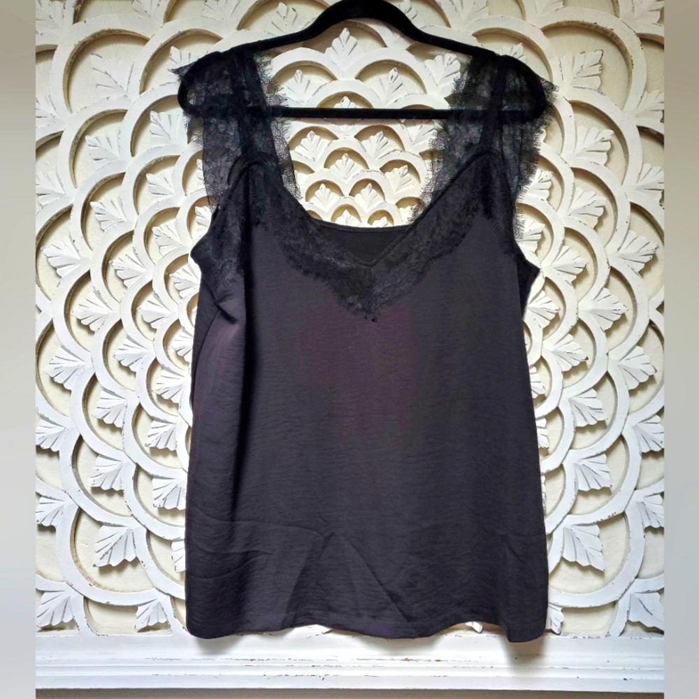 Black Lace Accent Camisole Lingerie Top Tank  Unbranded High Quality Dre…